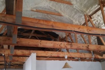 Ocieplanie stropów pianką poliuretanową – Niemstów