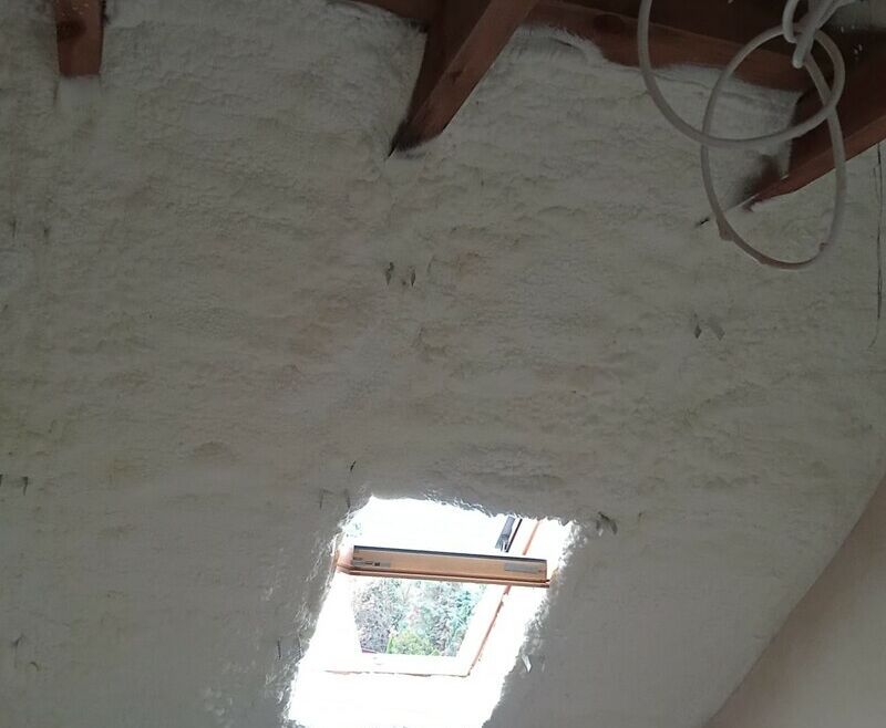 Efektywne ocieplenie stropu pianą PUR w Sulęcinie