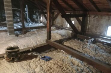 Ocieplenie stropu łukowego w Lubinie: komfort i oszczędności dla Twojej inwestycji